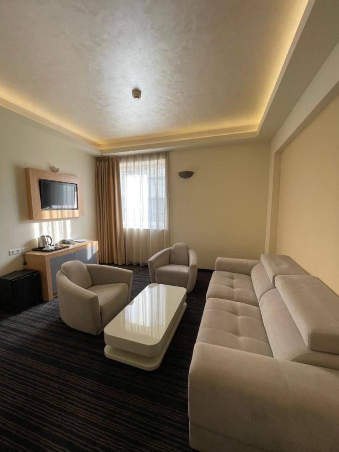 Terme 4*
